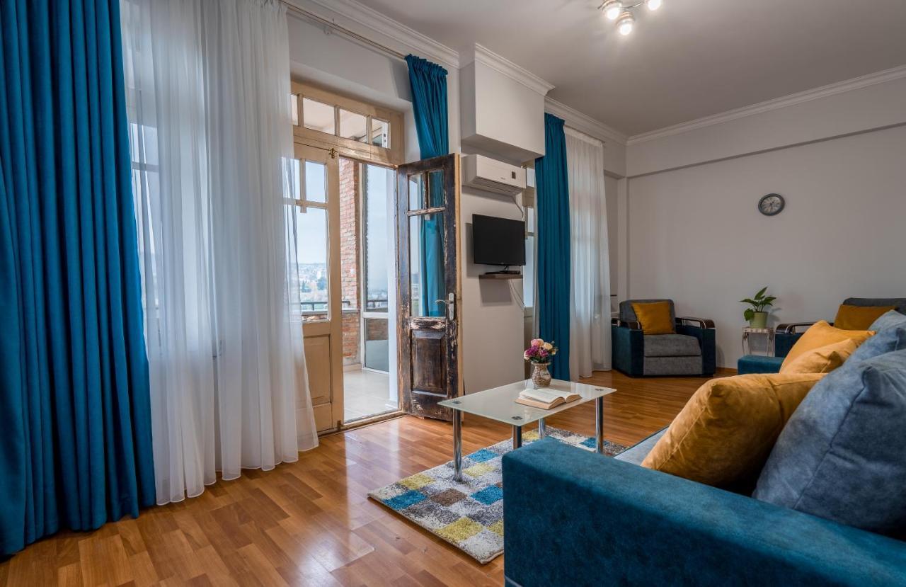 Golden View Apartment ティビリシ エクステリア 写真