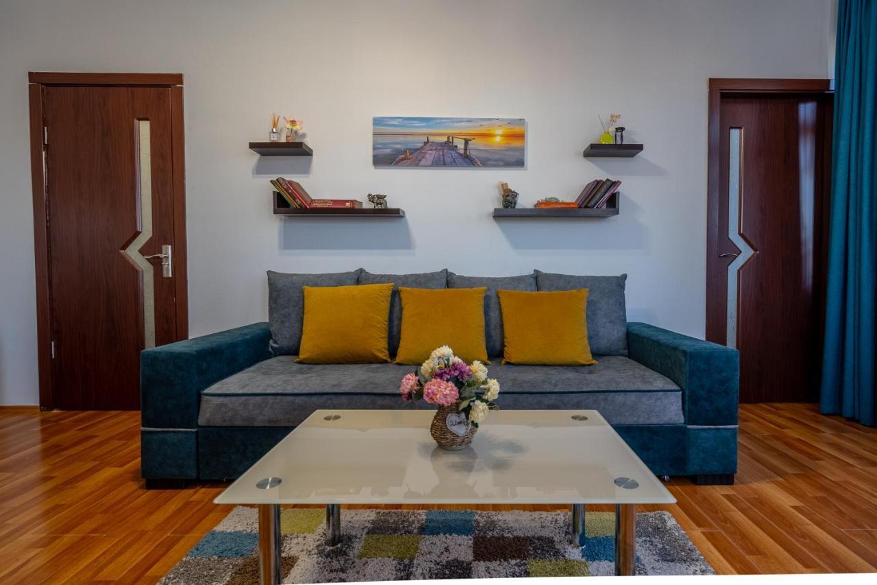 Golden View Apartment ティビリシ エクステリア 写真