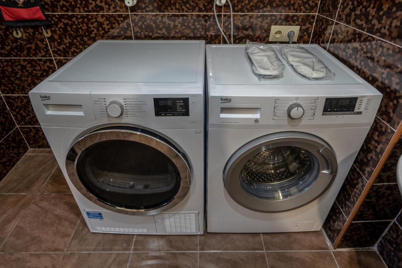 Golden View Apartment ティビリシ エクステリア 写真